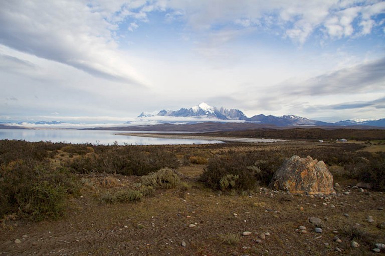 Het Painemassief gezien vanaf Lago Nordenskiöld. EcoCamp NP Torres del Paine.