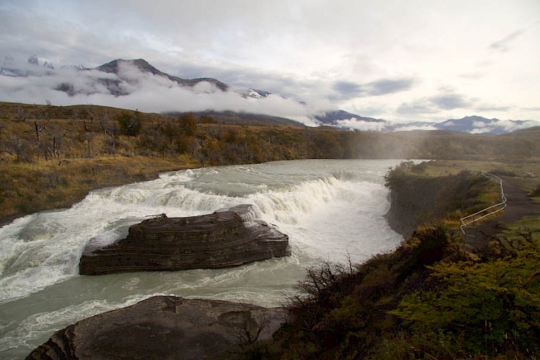 Salto Paine in NP Torres del Paine.