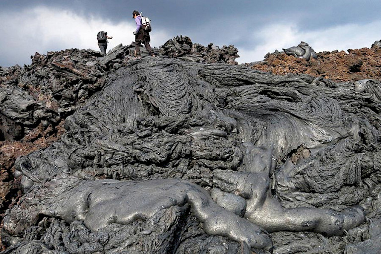 Uitvloeisels van de laatste eruptie van de Tolbatsjikvulkaan (2013). Foto: Irina Daletskaya