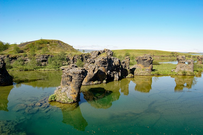 Lavapilaren in Mývatn.