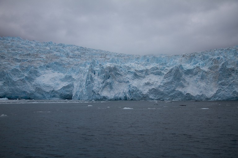 Gletsjerfront tijdens boottocht vanuit Seward