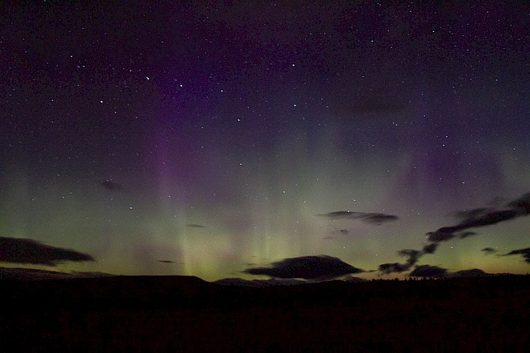 Noorderlicht aan de horizon.