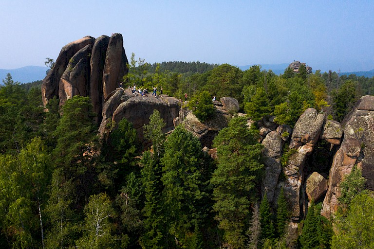 Eén van de stolbies in het Stolby Reservaat