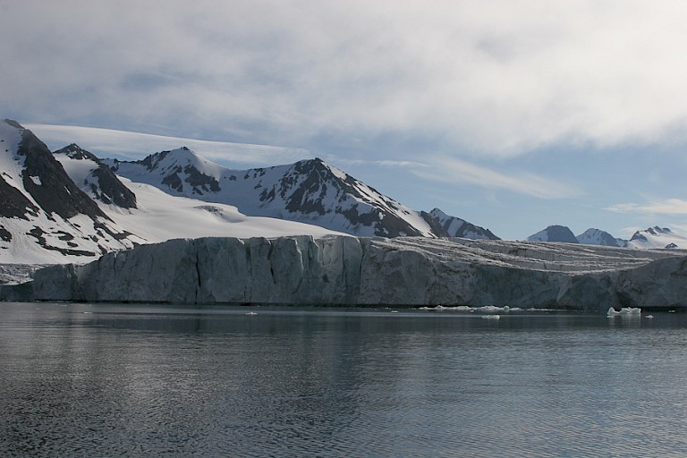 Brepollen, een grote gletsjer achterin de Hornsund.