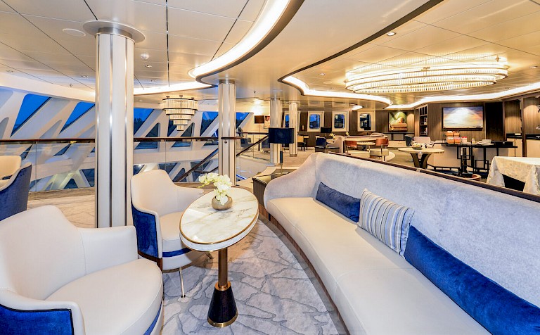 Latitude bar