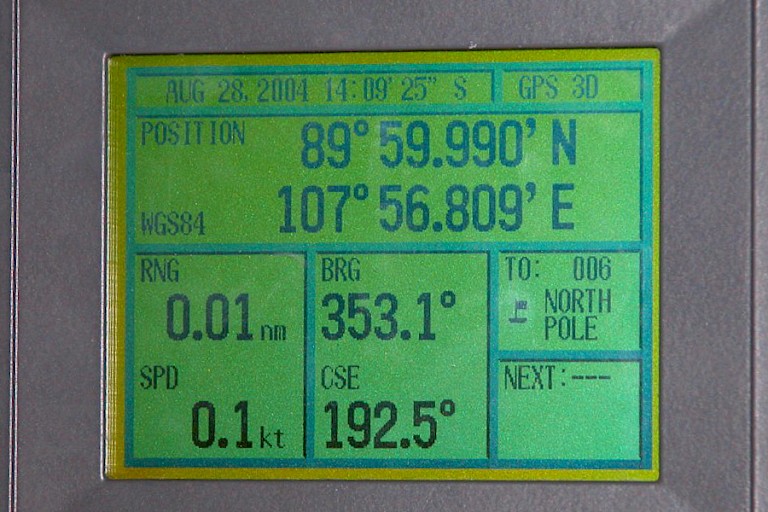 Exact 90°00.000' N is heel moeilijk te benaderen, maar dit lijkt erop.