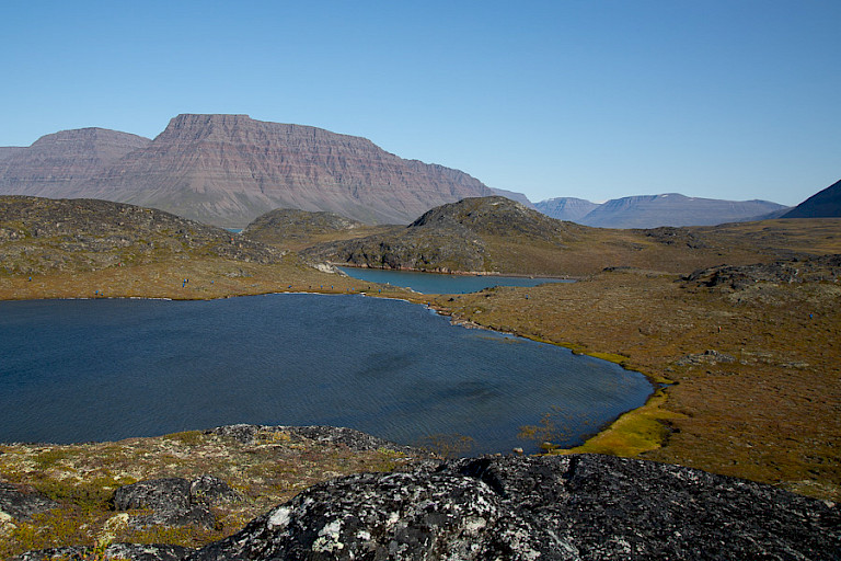 Weids uitzicht, een beloning na een klim op Disko-eiland.