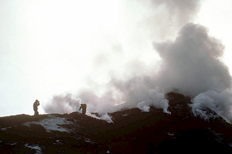 Smoking Hills in het uiterste noorden van de Horton.