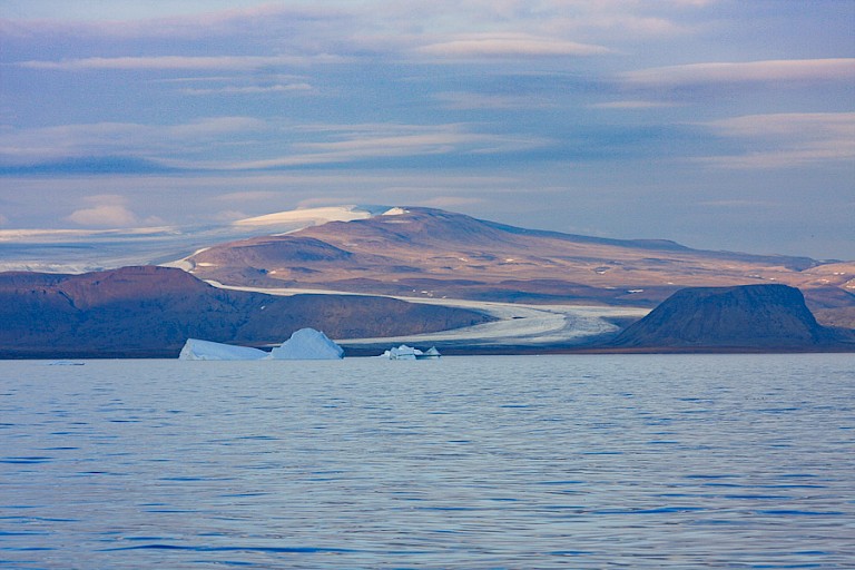 Landschap in de omgeving van Kap York.