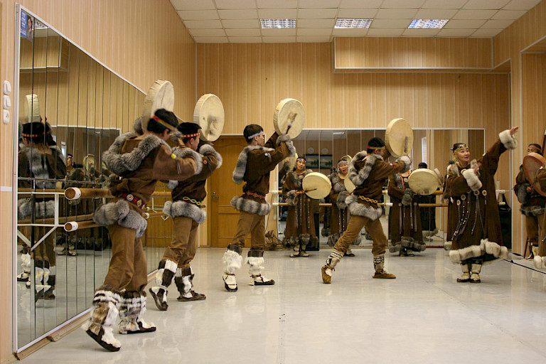 Dansgroep. Tsjoektsjen, Oost-Rusland