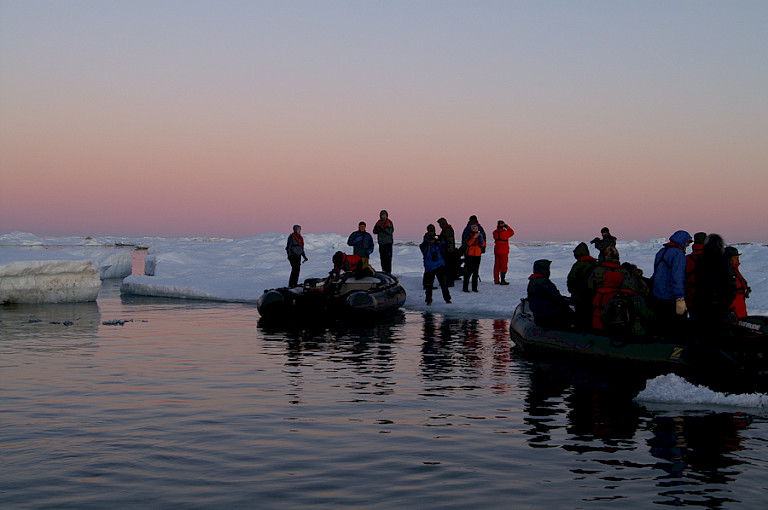 Op het ijs ten westen van Wrangel. Foto: Geert Reinders.