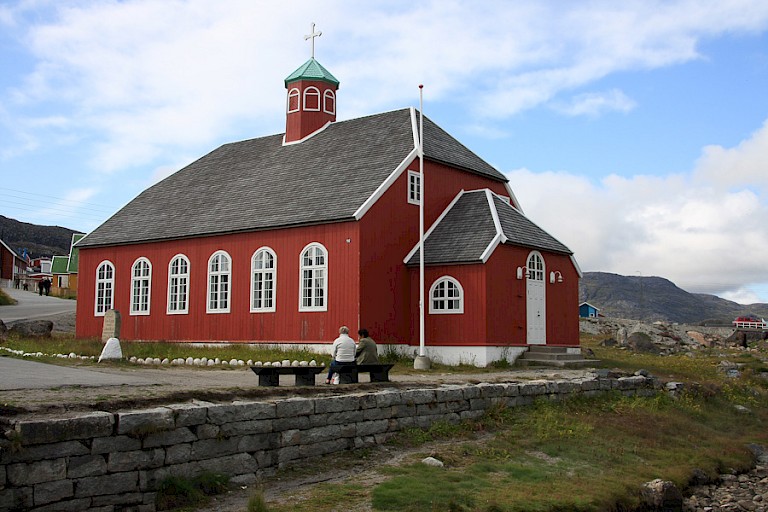 De kerk in Qaqortoq, Zuid-Groenland.