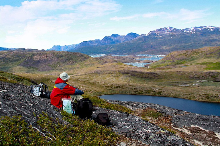 Genieten van het landschap, Zuid-Groenland.