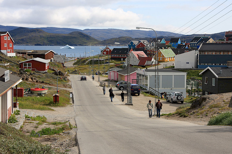 Wandelen door Narsaq.