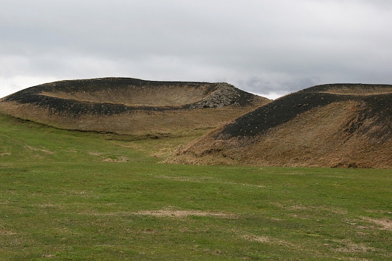 Pseudokraters aan de oever van Mývatn.